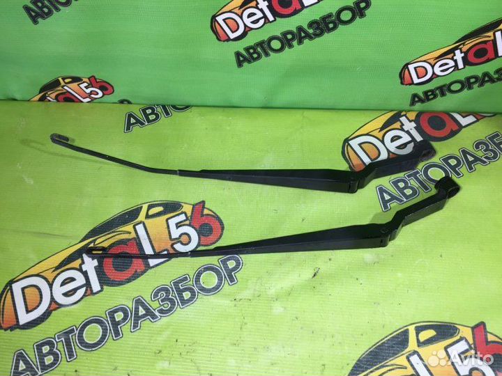 Поводок дворника Geely MK