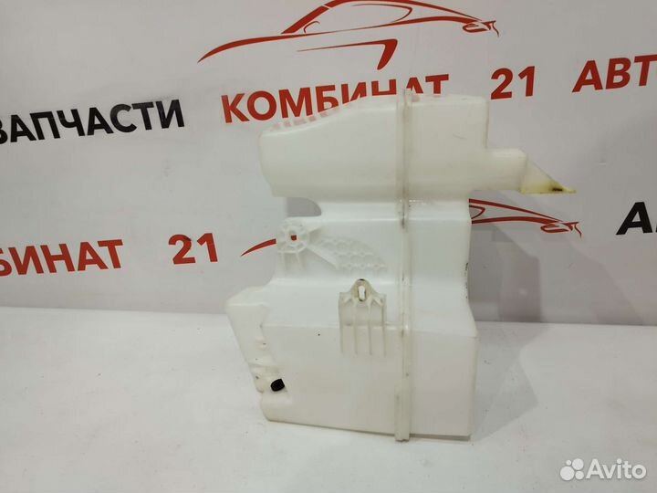 Бачок омывателя VW Transporter Multivan T5