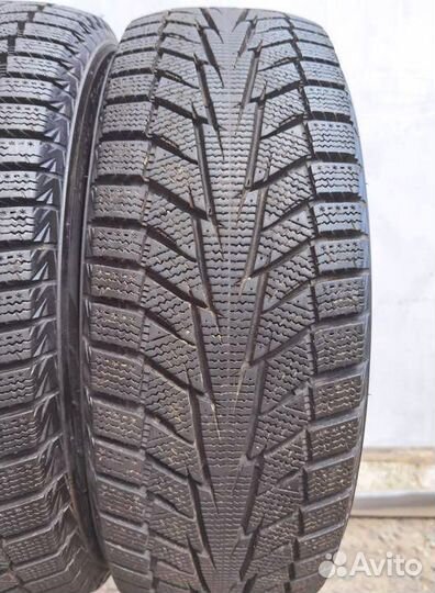 Hankook Winter I'Cept IZ W606 185/60 R15 88T