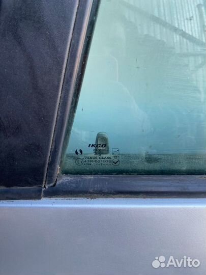 Стекло двери задней заднее левое Peugeot 206 TU3A