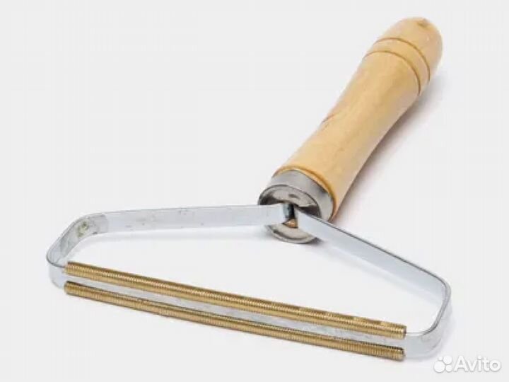 Щетка скребок для удаления катышек,шерсти животных