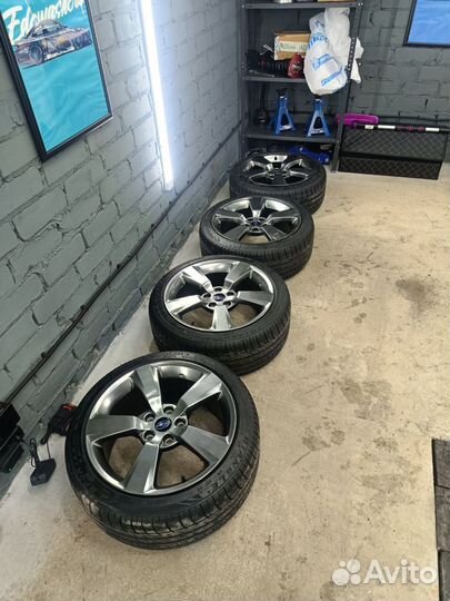 Enkei WRX STI R18 8.5j