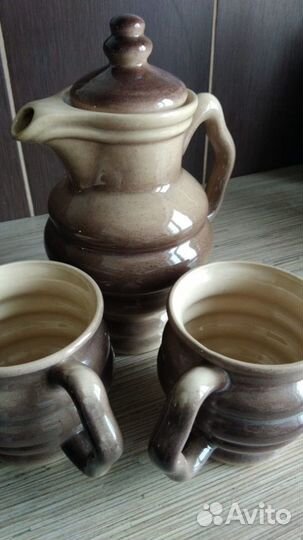Кувшин керамический с кружками