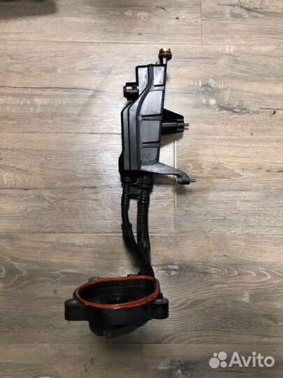 Клапан вентиляции картерных газов Mercedes Gl 400