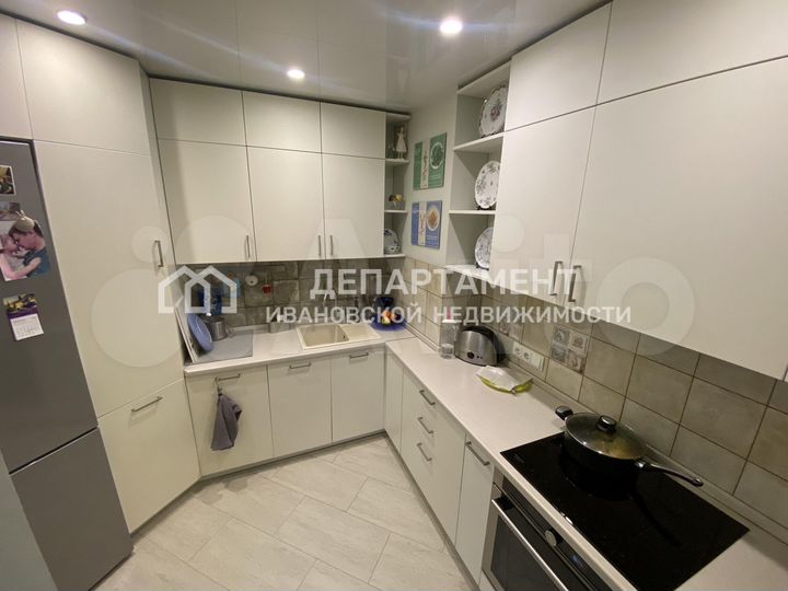 3-к. квартира, 96 м², 6/17 эт.