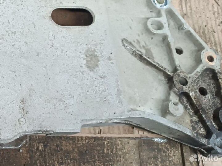 Подрамник skoda octavia a5