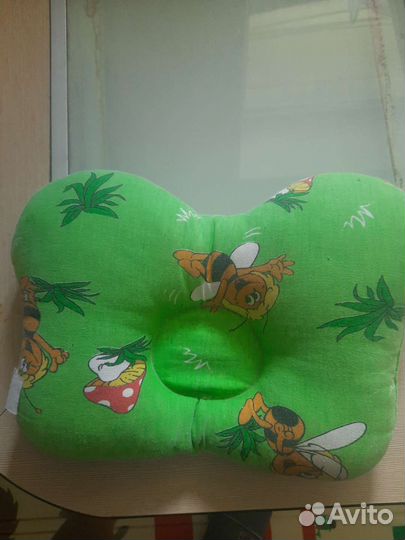 Подушка ортопедическая для новорожденных