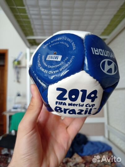 Футбольный мяч fifa 2014 world cup