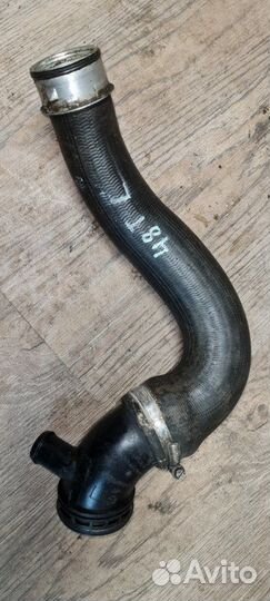 Патрубок интеркуллера левый Porsche Cayenne 957