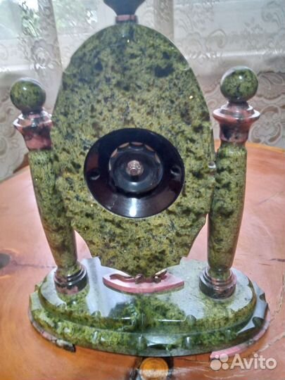 Часы настольные, каминные