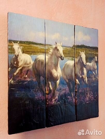 Картина на досках 