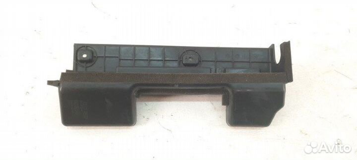 Воздуховод радиатора левый Kia Rio 4 2017-2020