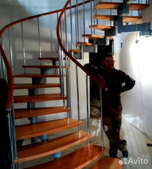 Лестницы с поворотом под ключ
