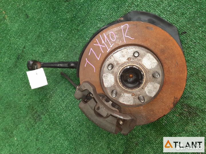 Ступица передняя правая toyota mark II