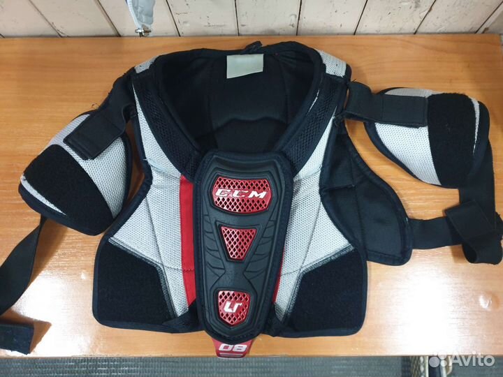 Нагрудник CCM детский размер M