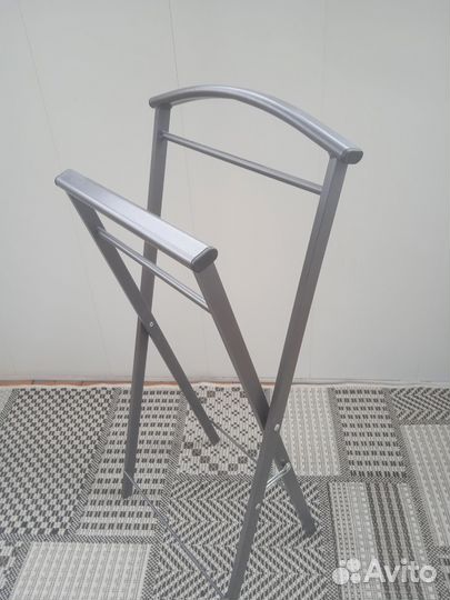 Вешалка напольная детская