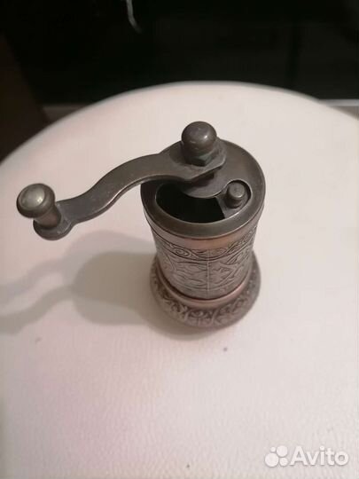 Перцемолка старинная