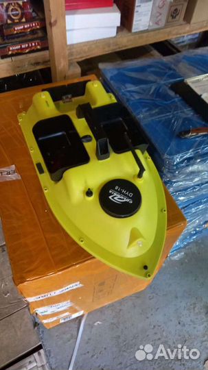 Кораблик для прикорма DYH-18 с GPS