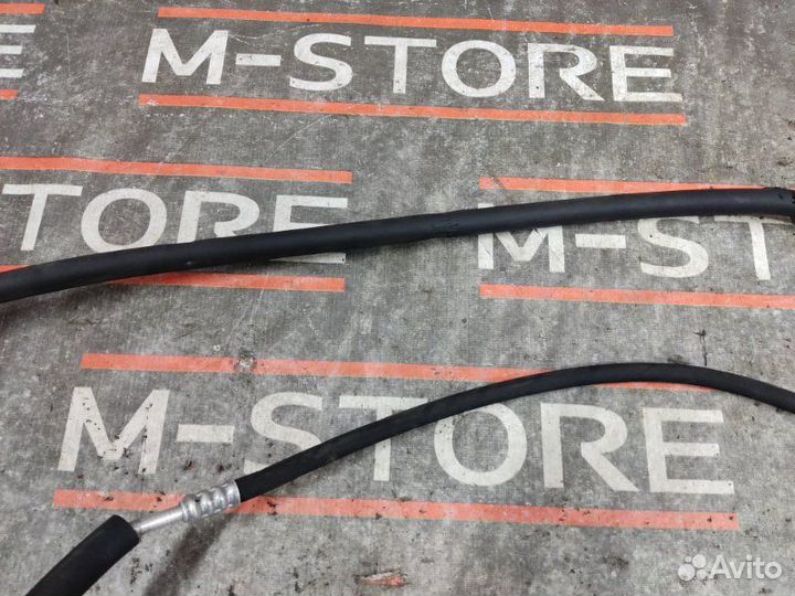 Трубка кондиционера правая Mercedes-Benz R-Class