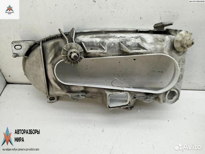 Корпус фары Volkswagen Golf 3 1996 13917400R