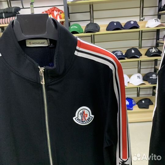 Костюм Mоncler