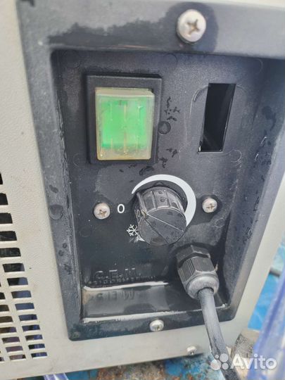 Холодильник минибар