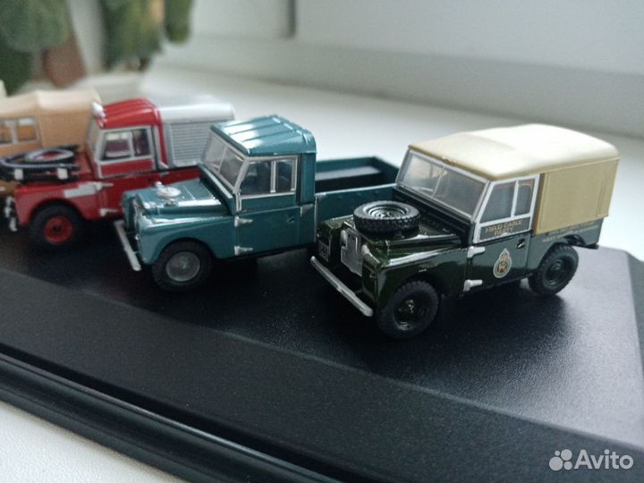 Набор моделей Land rover 1:76