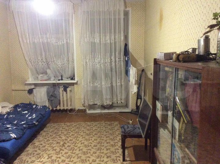 2-к. квартира, 58 м², 2/4 эт.