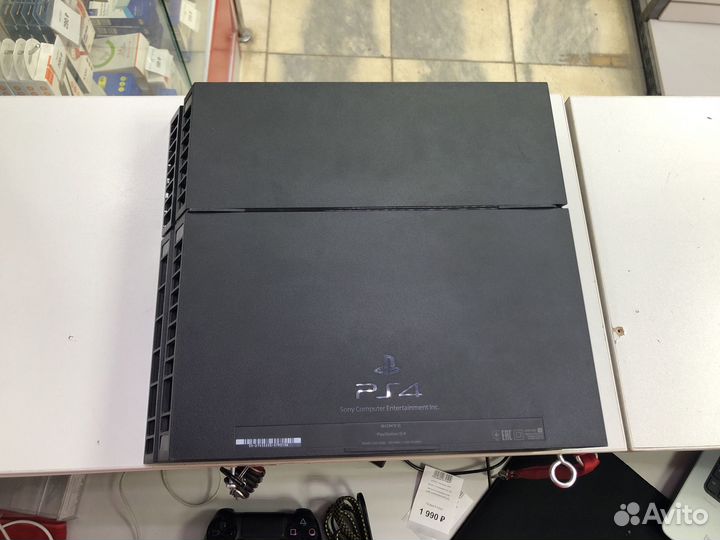 Sony playstation 4