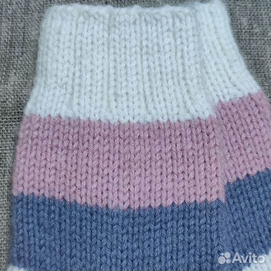 Вязанные детские носки ручной работы новые