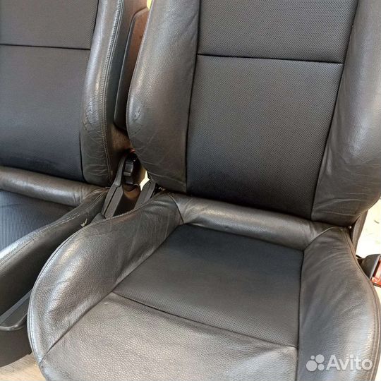 Перетяжка сидений автомобиля