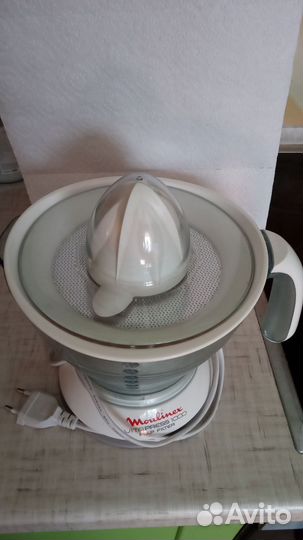 Соковыжималка для цитрусовых