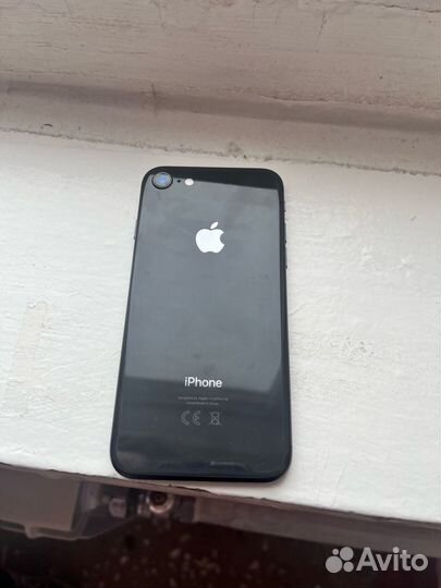 iPhone 8, 64 ГБ