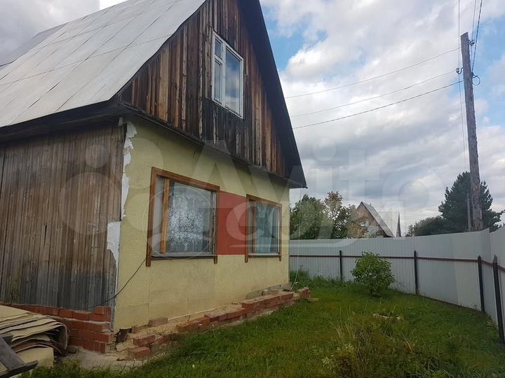 Дача 51,3 м² на участке 9,8 сот.