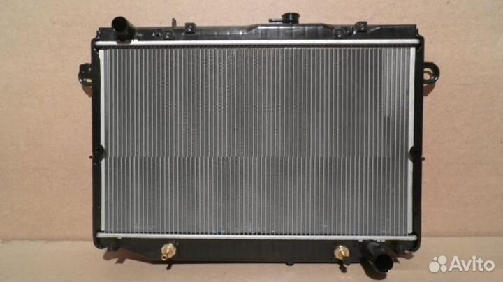 Land Cruiser 100 Радиатор Качественный