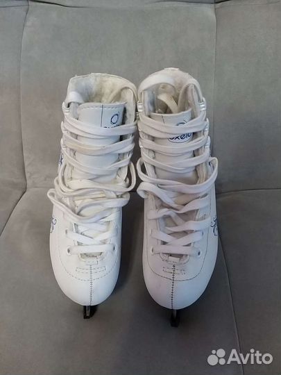 Коньки фигурные 32 размер