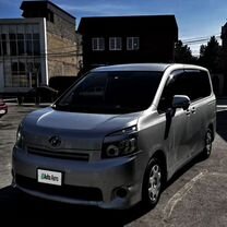 Toyota Voxy 2.0 CVT, 2008, 260 000 км, с пробегом, цена 1 000 000 руб.