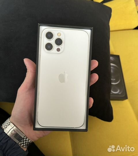 iPhone 12 Pro Max, 256 ГБ