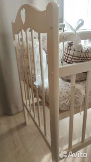 Детская кроватка