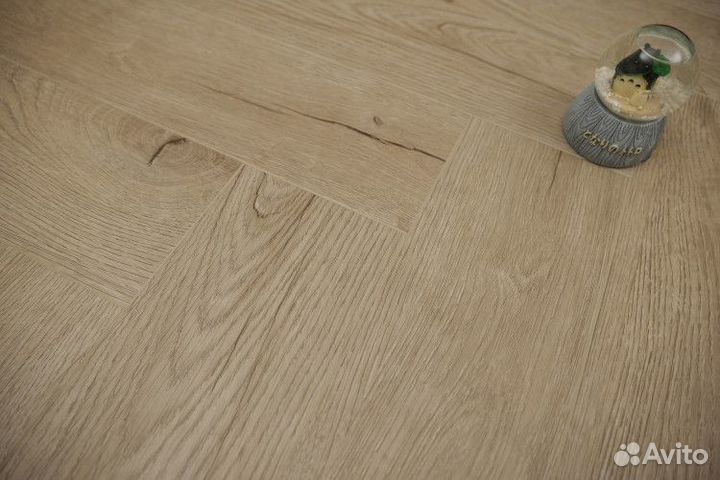 Кварцвиниловая плитка