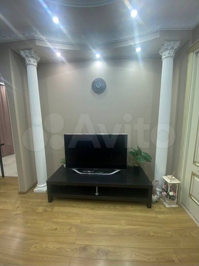 2-к. квартира, 54 м², 10/20 эт.