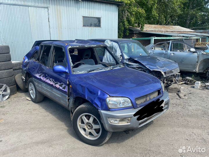 Запчасти на toyota rav4