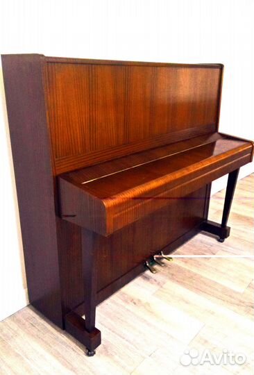 Пианино Petrof 125 Konzertino
