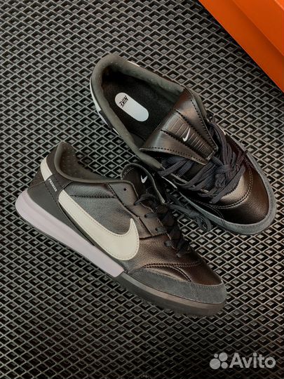 Сороконожки Nike Premier III TF