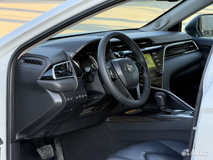 Toyota Camry 2.5 AT, 2021, 110 000 км