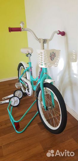 Велосипед для девочки 18 дюймов