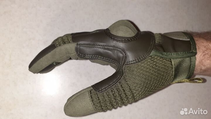 Перчатки тактические