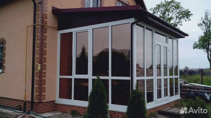 Двустворчатые пластиковые двери в Астрахани