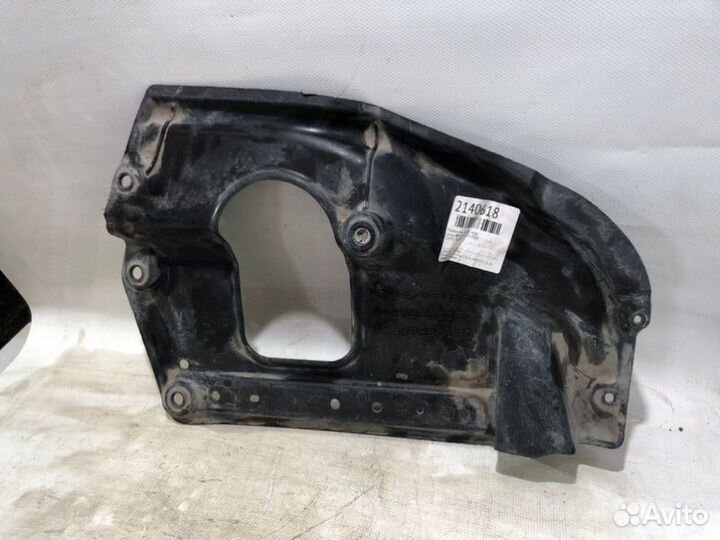 Подкрылок передний правый Lexus Lx570 2015 - 2020