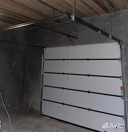 Гаражные ворота Alutech
